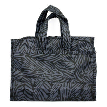 CLEARANCE - Nixi Cosmetic Bag